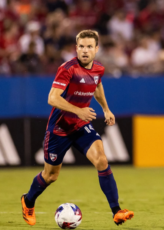 伊拿拉文迪今年1月離開美職球隊FC達拉斯(伊拿拉文迪 Instagram)