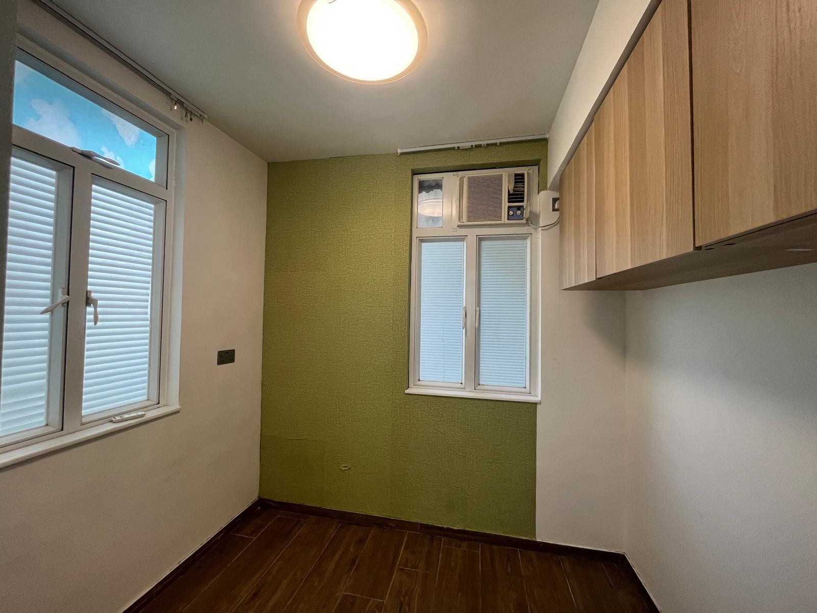 睡房設計用色討好,方正間隔夠實用。