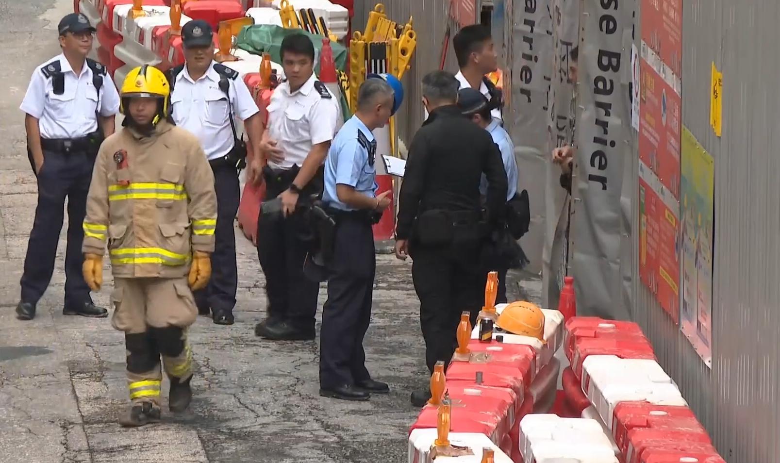 鰂魚涌地盤發現懷疑戰時炸彈。(有線電視新聞截圖)