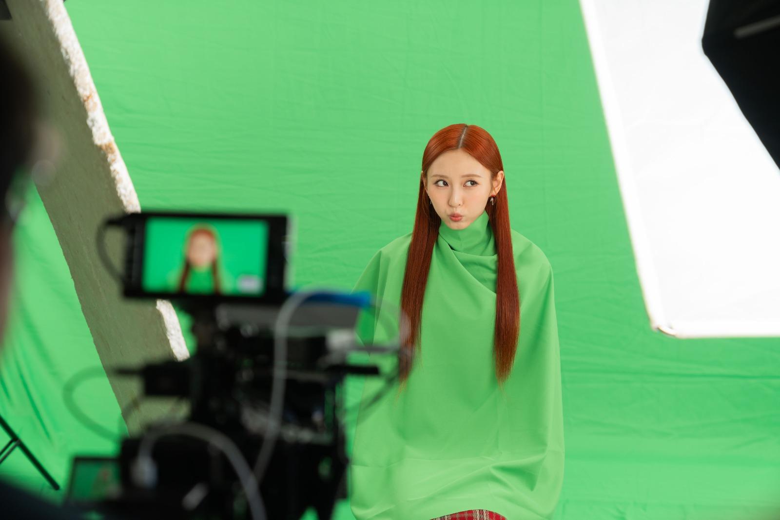 今次宣傳片在建構經典遊戲場景中投放大量資源,Ivy在綠幕前演戲毫無難度!