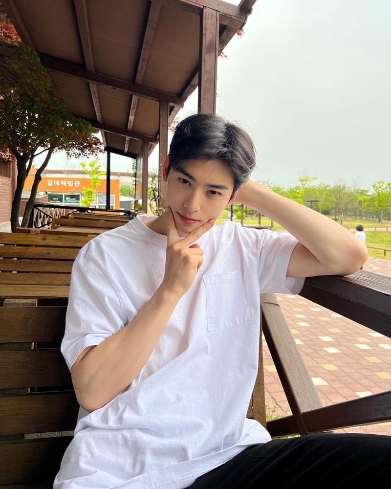 車銀優出席軍訓畢業式 媽媽棄子影優惹熱議