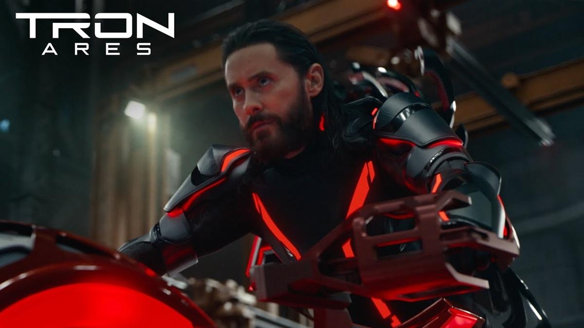 《魔比煞》令謝勒力圖成為爛片王,希望憑這部片挽回劣勢。