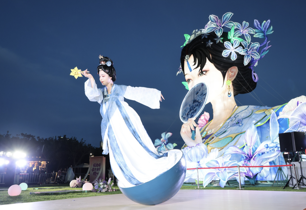 西九文化區舉行限定4日的「迎國慶 ‧ 華服嘉年華」(圖片來源:官方圖片)