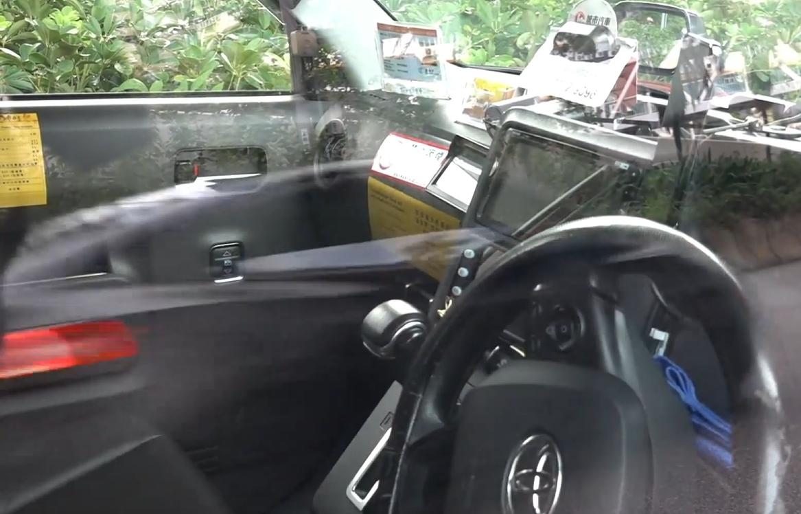 九龍灣發生致命交通意外。(now新聞截圖)