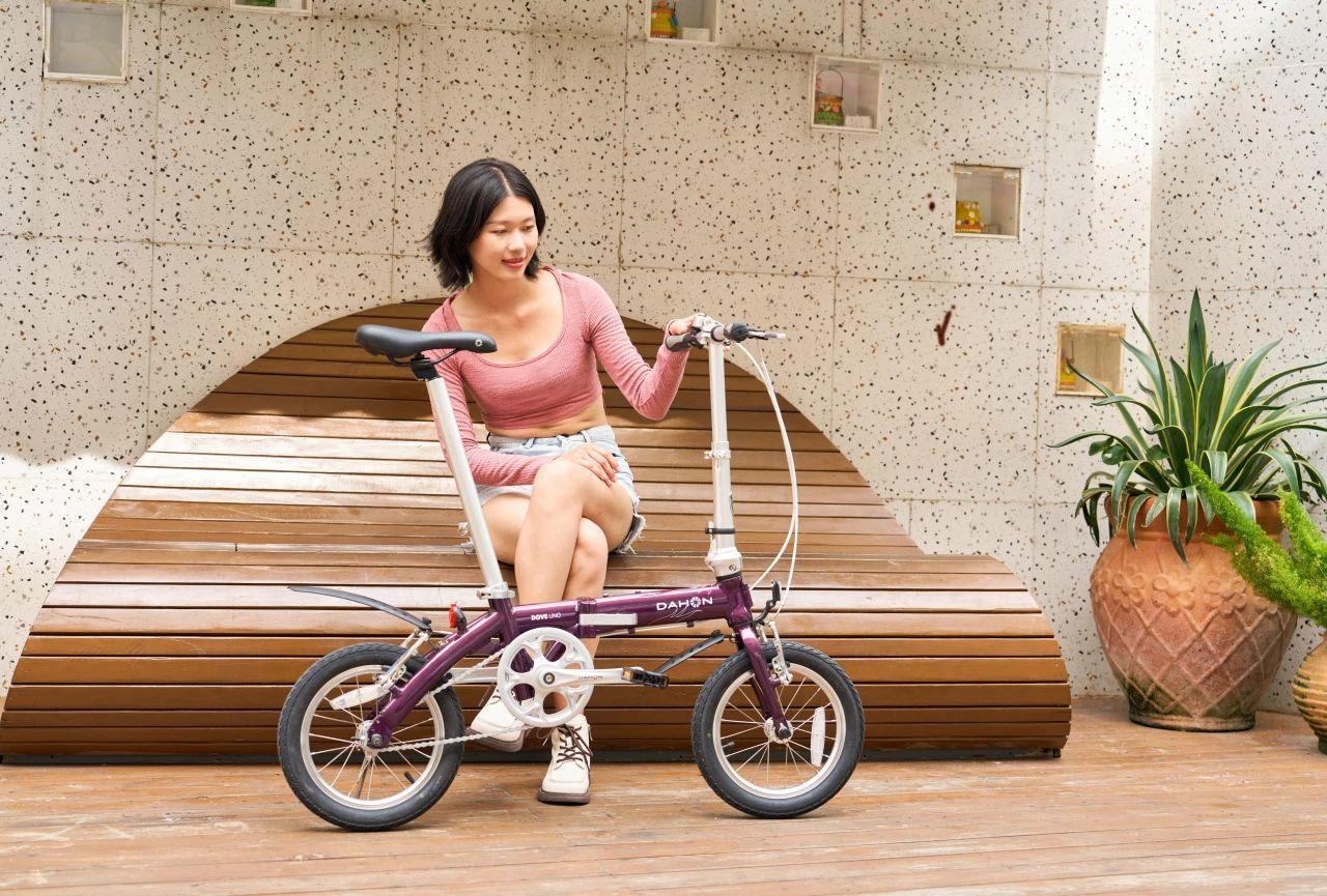 新「超購王」大行科工暗盤曾爆升2倍,每手最多賺10,050。(官網截圖)