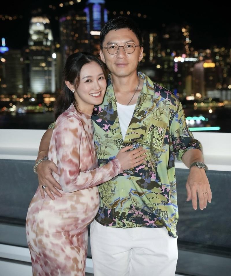 張寶兒笑言自己是一隻樹熊,愛趴在綠綠的樹上。