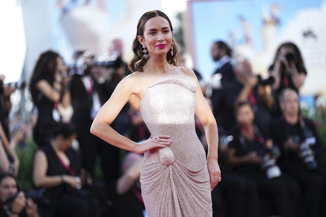 威尼斯影展|狄維莊遜暴瘦現身 直指奧斯卡影帝