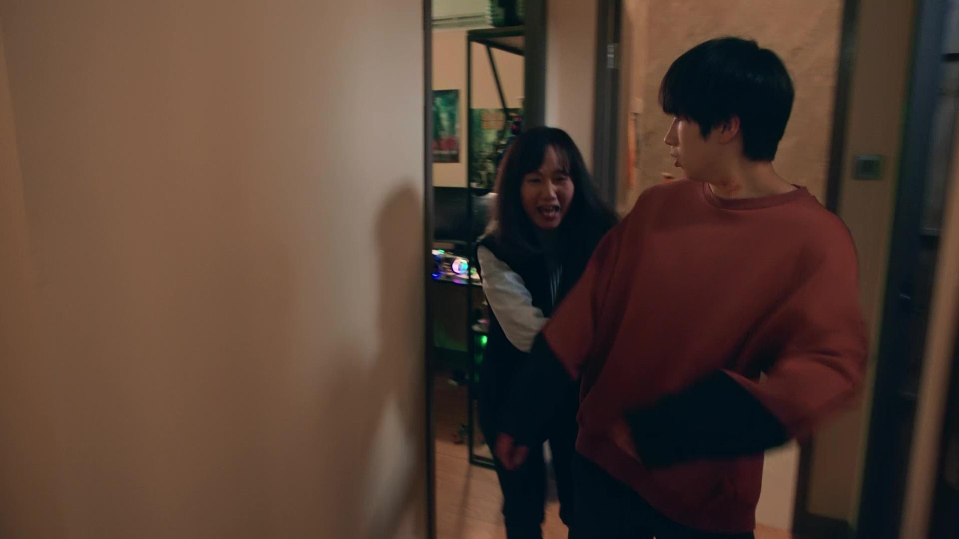 林映輝角色最終壓力爆煲瘋狂咆吼兼崩潰。