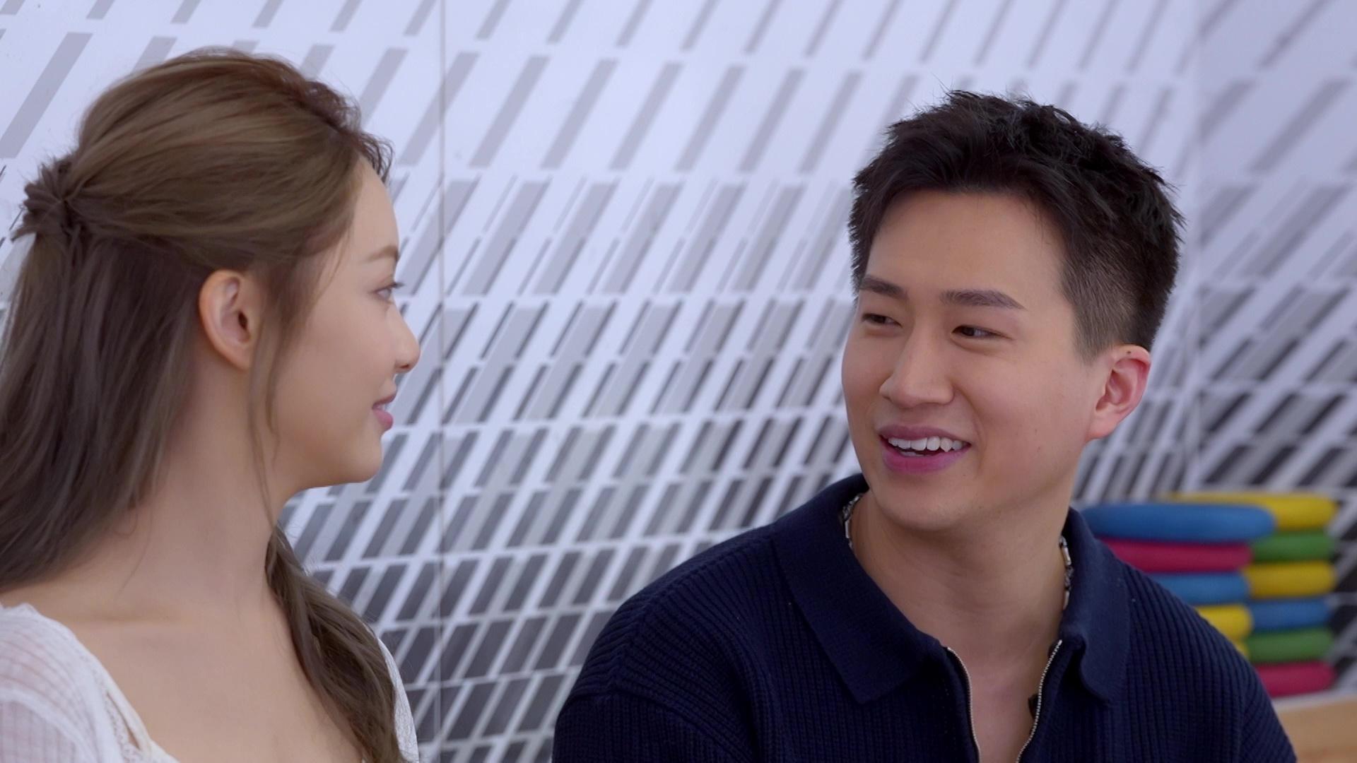 Sophie問GM假若今次是二人最後一次約會他會如何時,GM表情變化極之微妙,報上謎之微笑之餘,仲有啲呆呆地不懂反應。