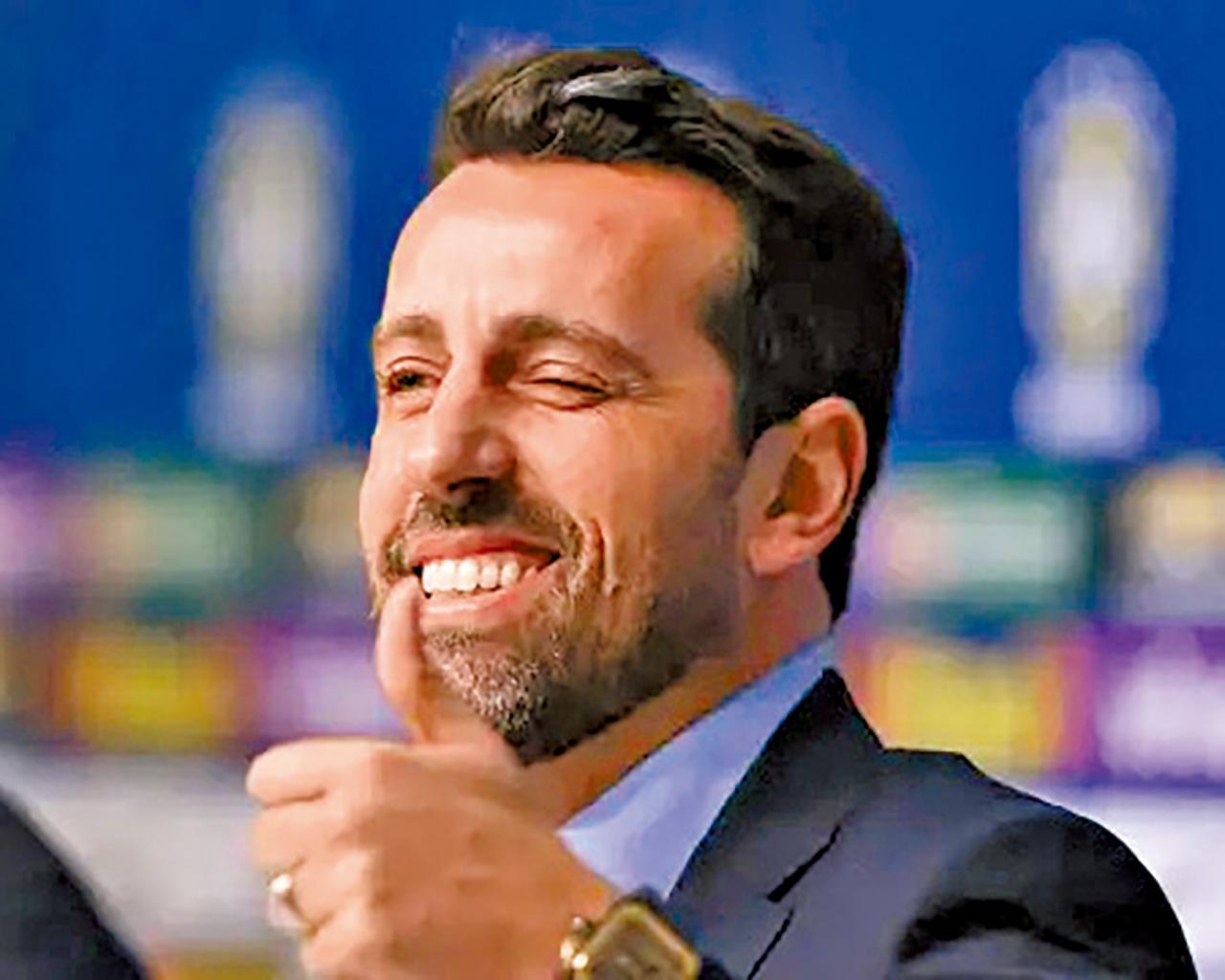 前阿仙奴體育總監伊度