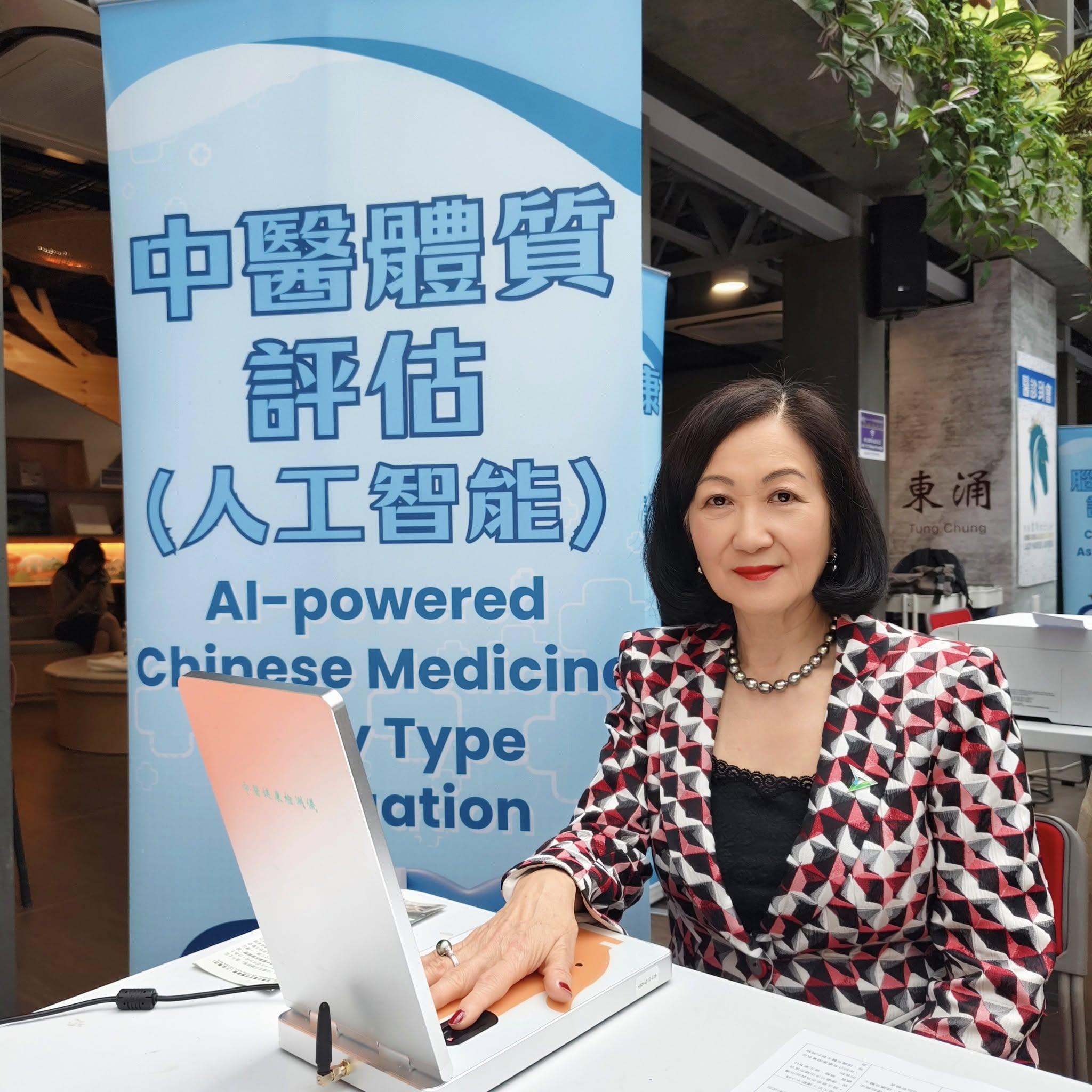 葉劉淑儀體檢結果顯示腦退化機會甚低,屬健康長者