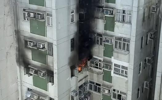 土瓜灣偉恆昌新邨發生火警。(fb「土瓜灣之友」圖片)