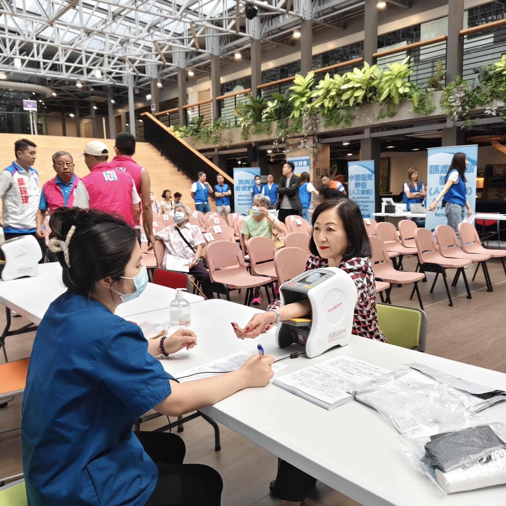 葉劉淑儀體檢結果顯示腦退化機會甚低,屬健康長者