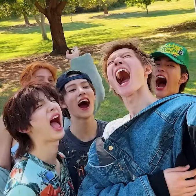 CORTIS首專《COLOR OUTSIDE THE LINES》大賣24.7萬張,創今年新人首專銷售紀錄。