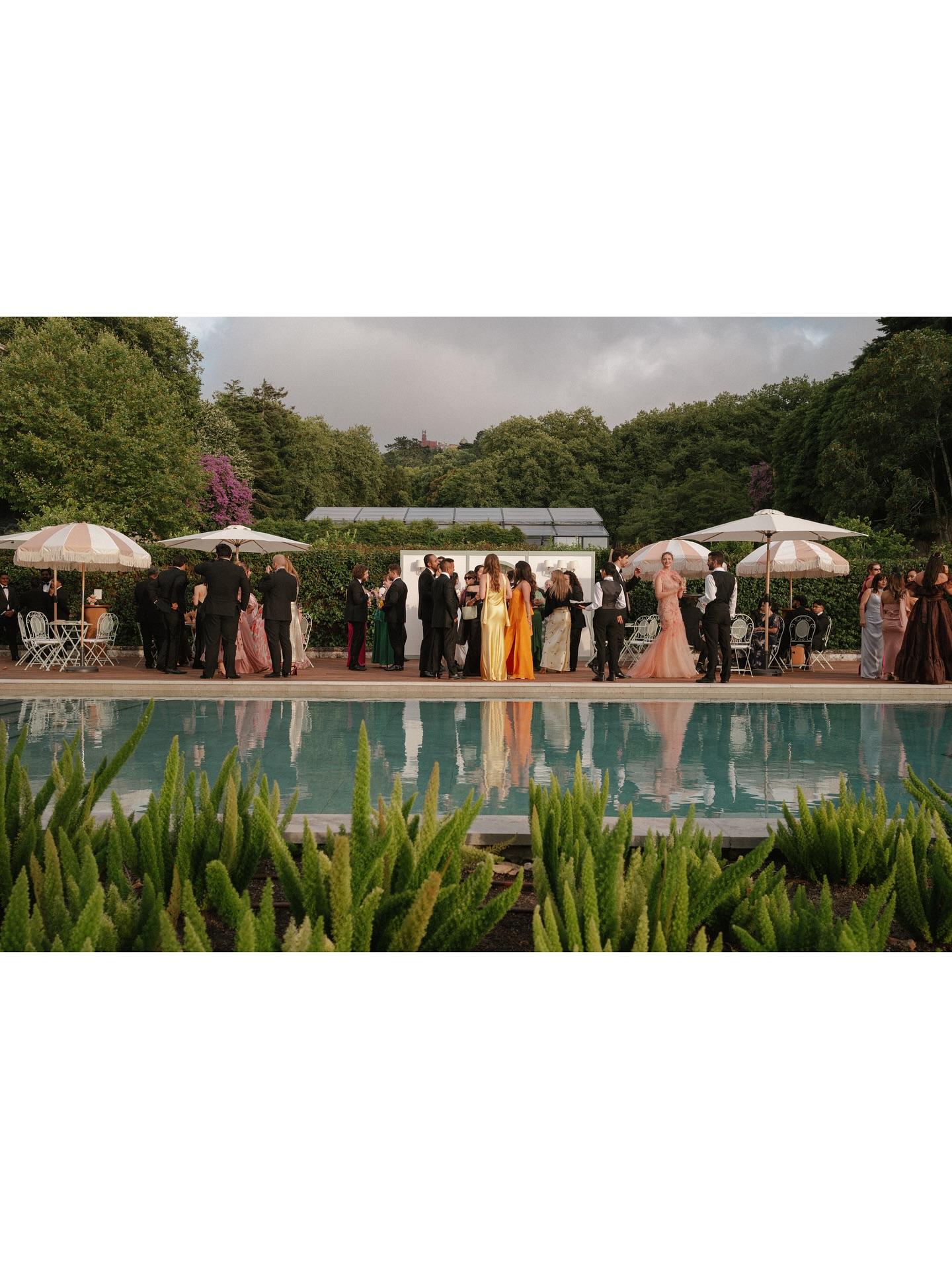 Uncle Roger上載葡萄牙婚禮靚相,他與妻子Sabrina7月結婚獲網民送上祝福。