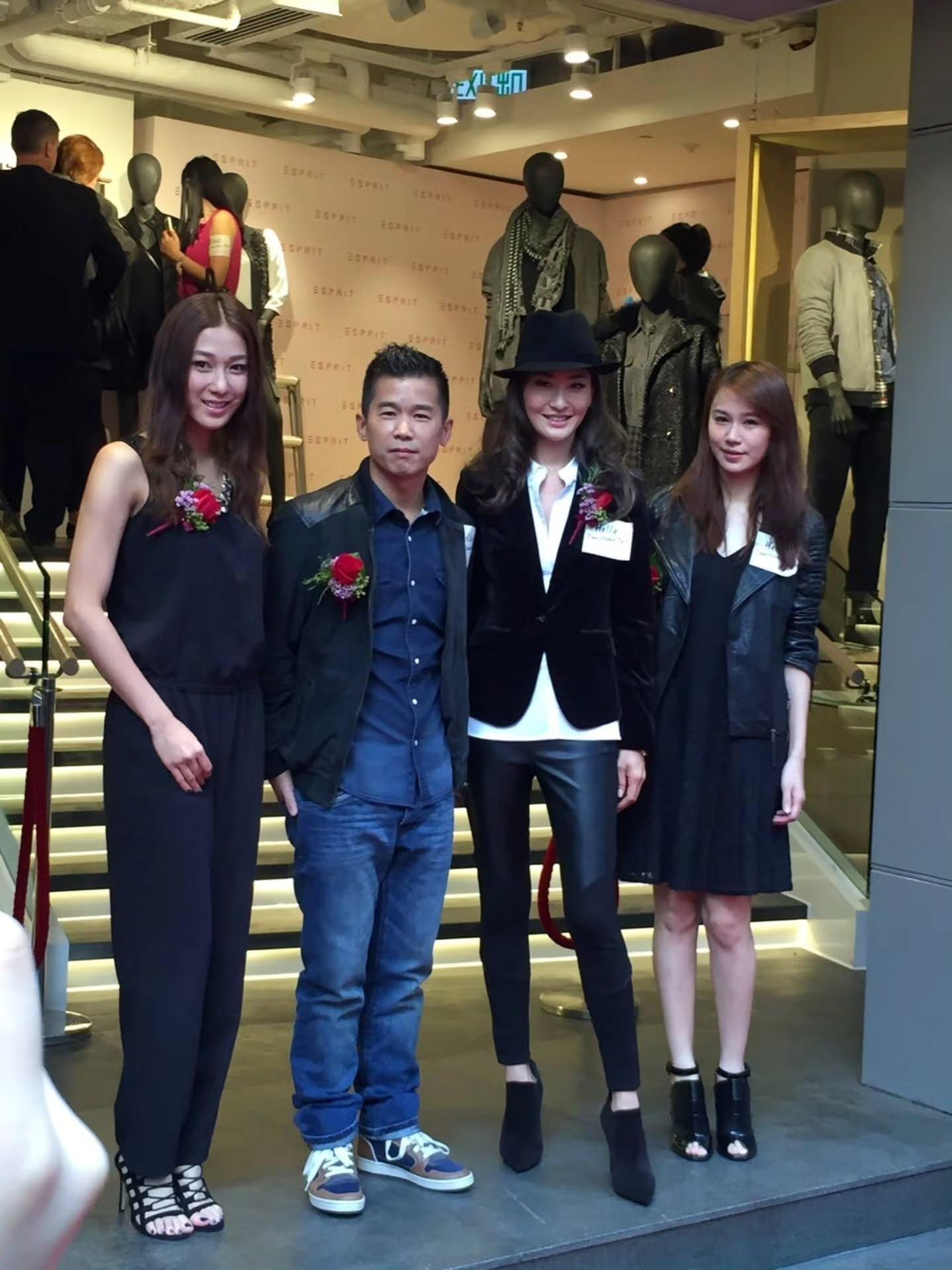 2014年ESPRIT銅鑼灣禮頓中心店開幕時,林海峰、周汶錡、鍾嘉欣、黃翠如等到場祝賀。(網上照片)