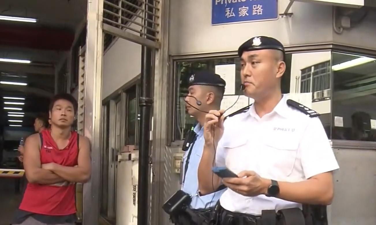 太古飲料工會發起罷工,逾百人廠房外抗議。(now新聞截圖)