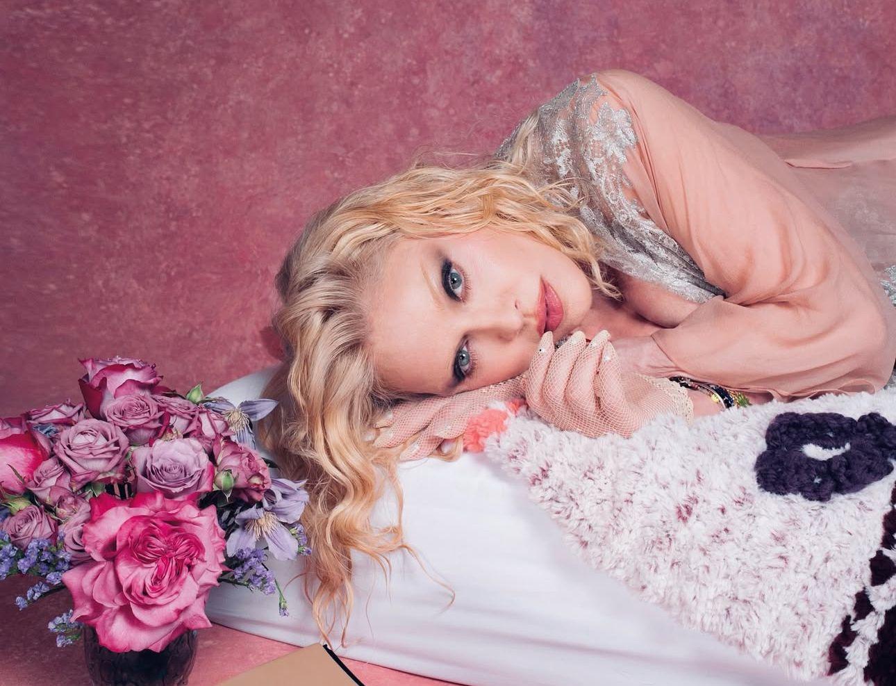 67歲麥當娜宣布回巢華納,明年發行新碟。