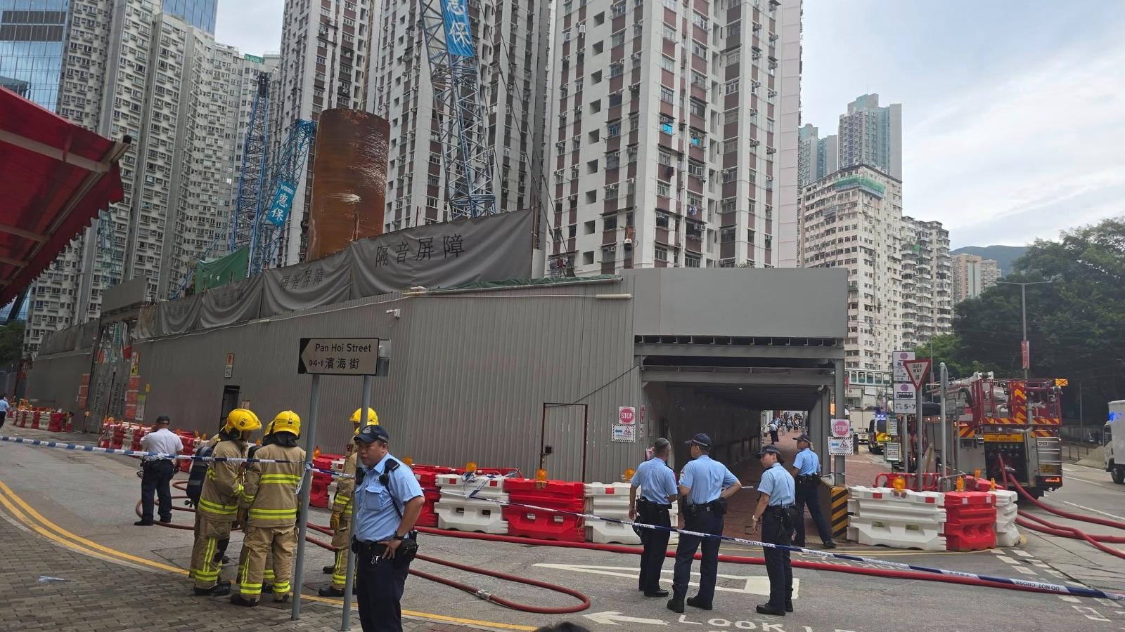 鰂魚涌驚現戰時炸彈。(fb「北角有樂」圖片)