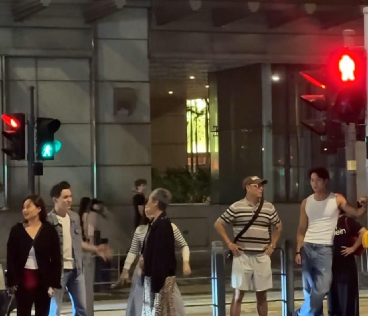 MINGYU昨晚現身尖沙咀。