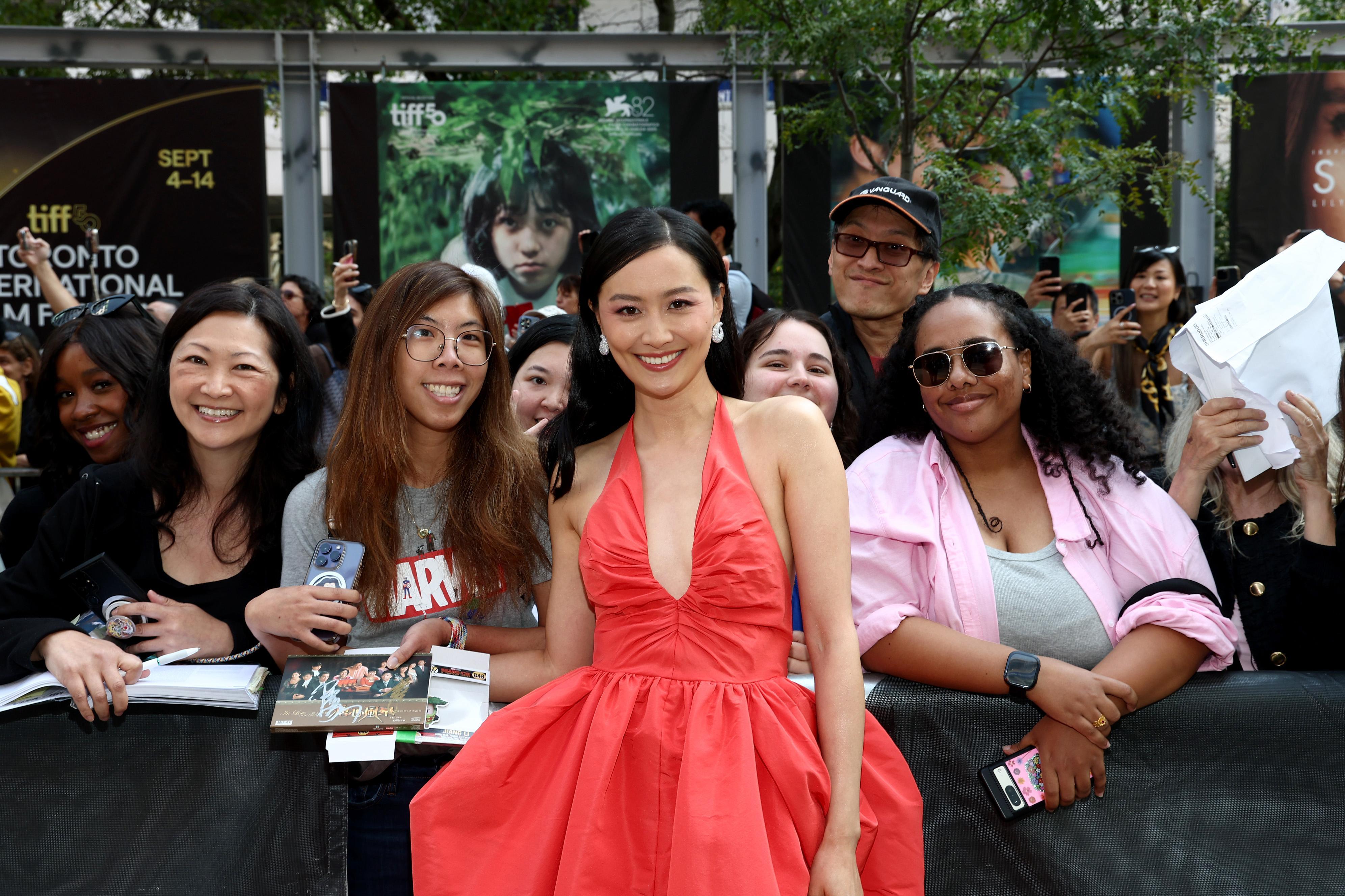 陳法拉獲粉絲到場支持。