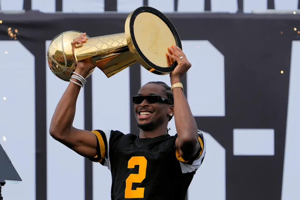 基爾謝奧斯阿歷山大(Shai Gilgeous-Alexander)為去季總決賽MVP,助雷霆奪總冠軍。