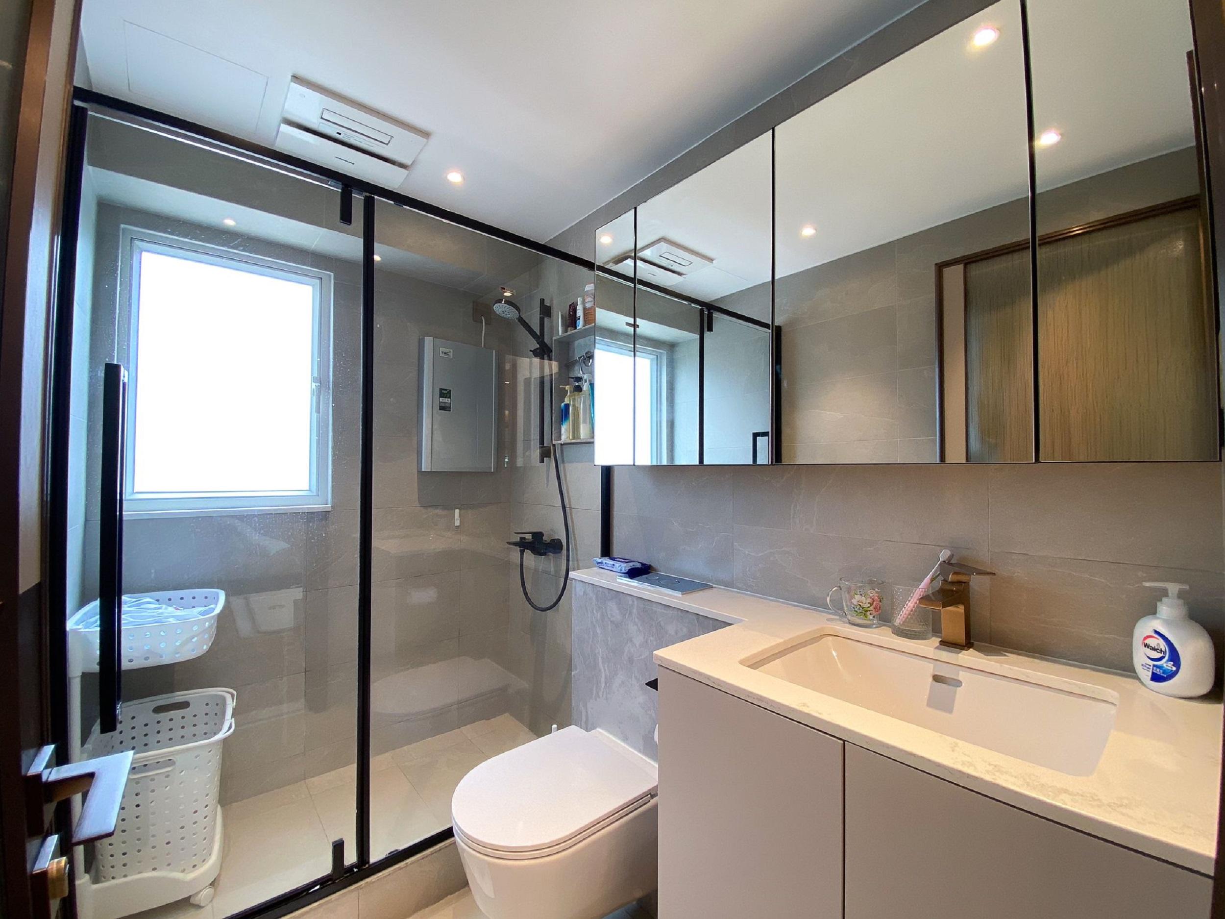 明廁浴室裝修企理。