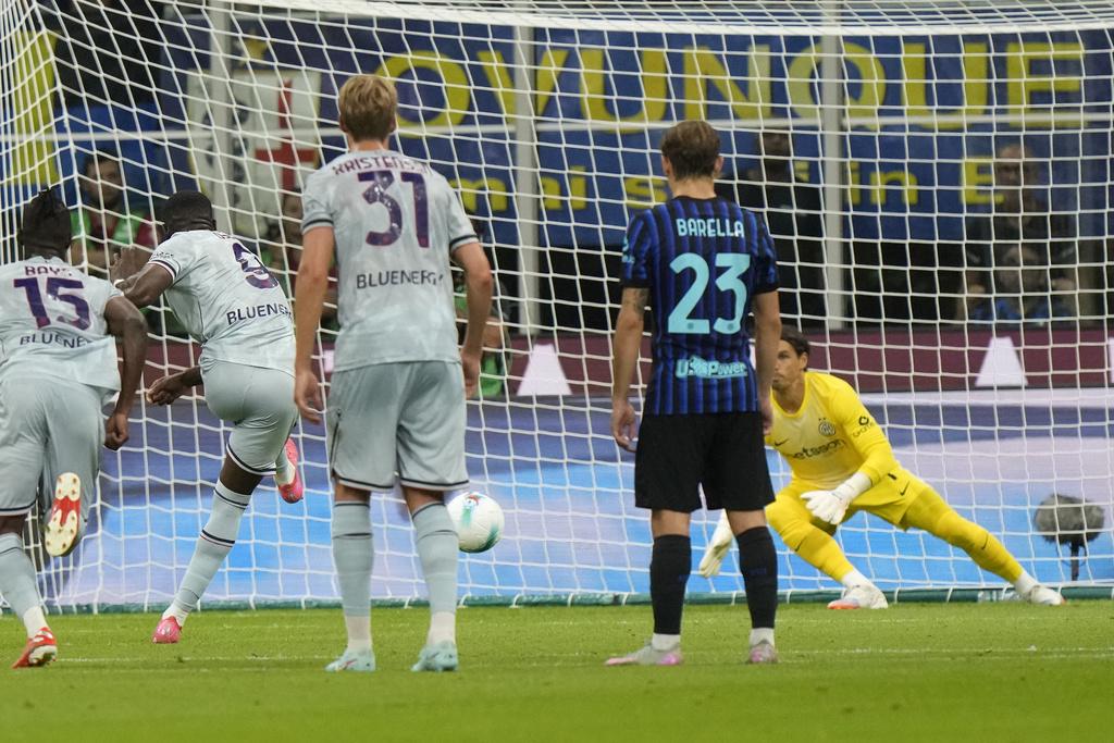 基倫戴維斯的入球為烏甸尼斯追平1:1。(美聯社)