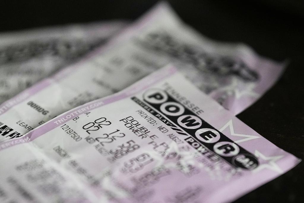 美國強力球(Powerball)樂透於當地時間9月7日晚間開出約17.9億美元(約140.25億港元)頭獎。(美聯社)