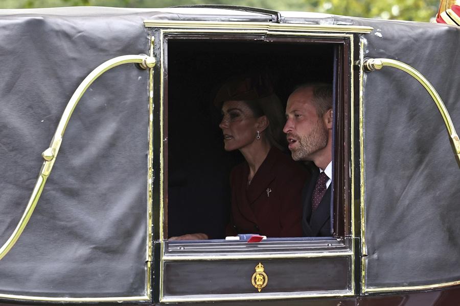 特朗普訪英|英王溫莎堡隆重歡迎特朗普 倫敦示威抗議到訪