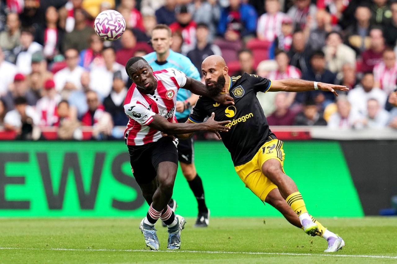 曼聯不敵賓福特後,英超6場7分。