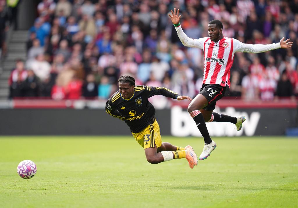 曼聯去仗不敵賓福特,未能走出低谷。