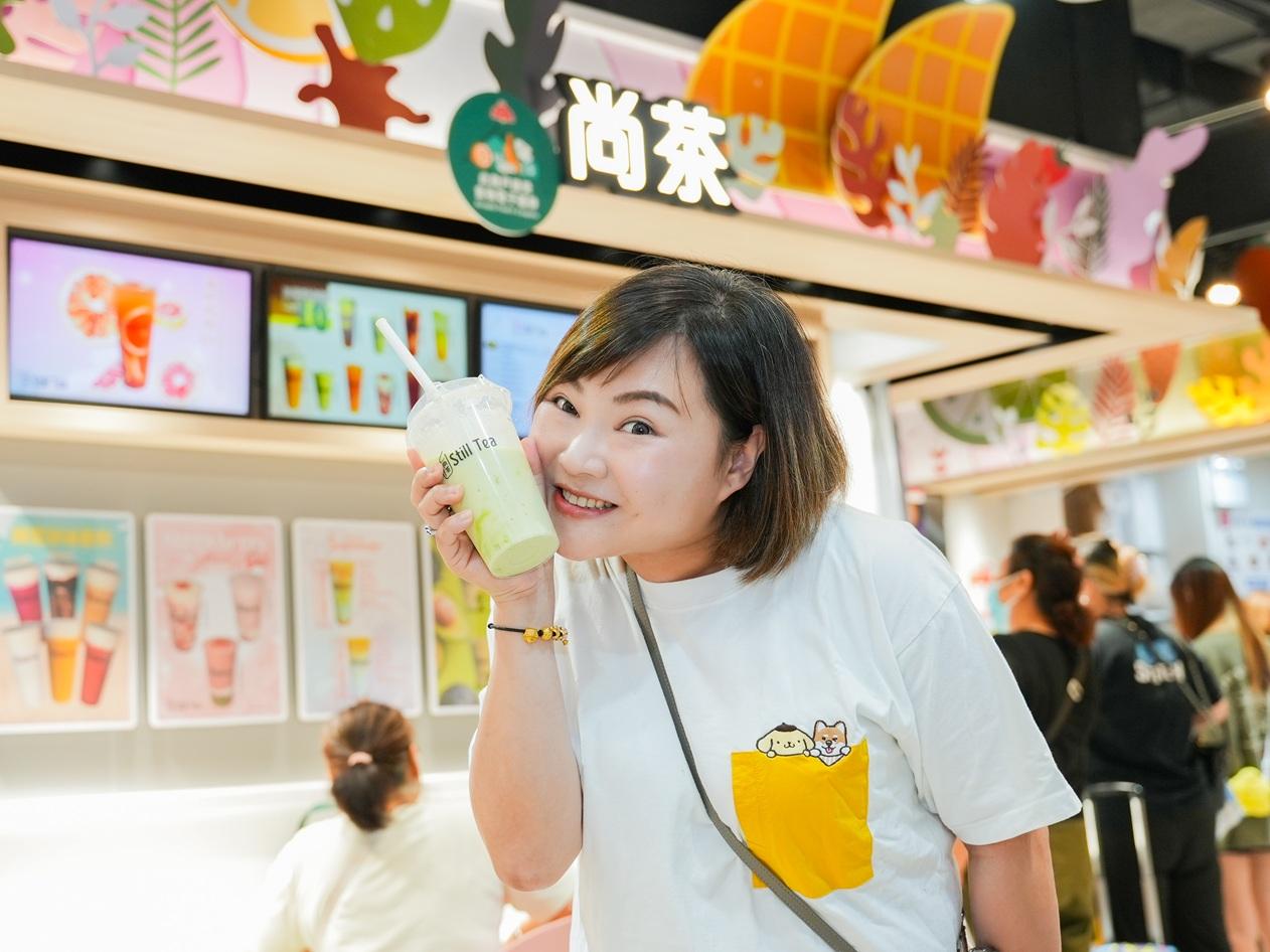 何小姐最愛到香港街市買餸,大讚性價比遠較熱氣球門票高。