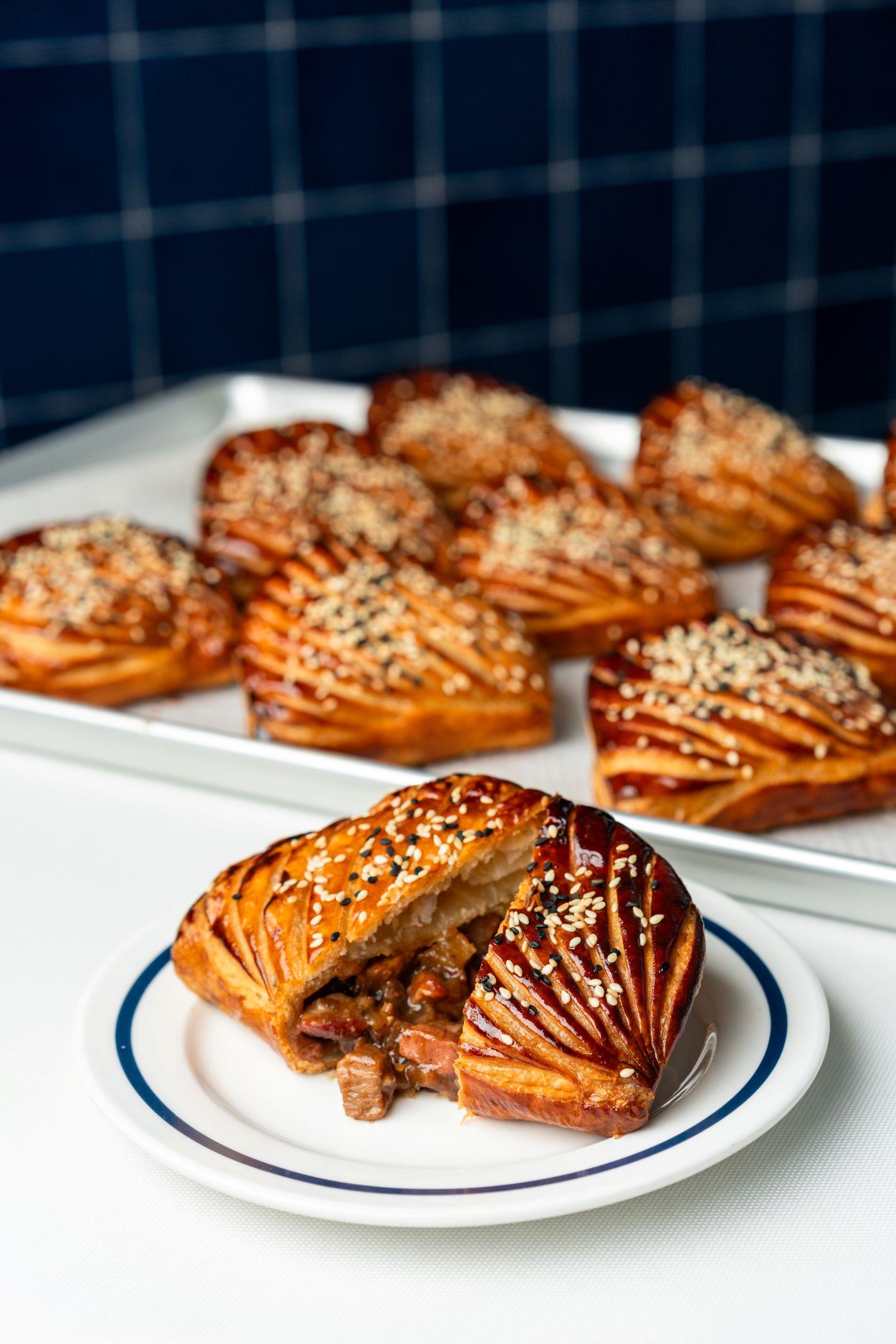 期間限定新桂香叉燒酥($58)