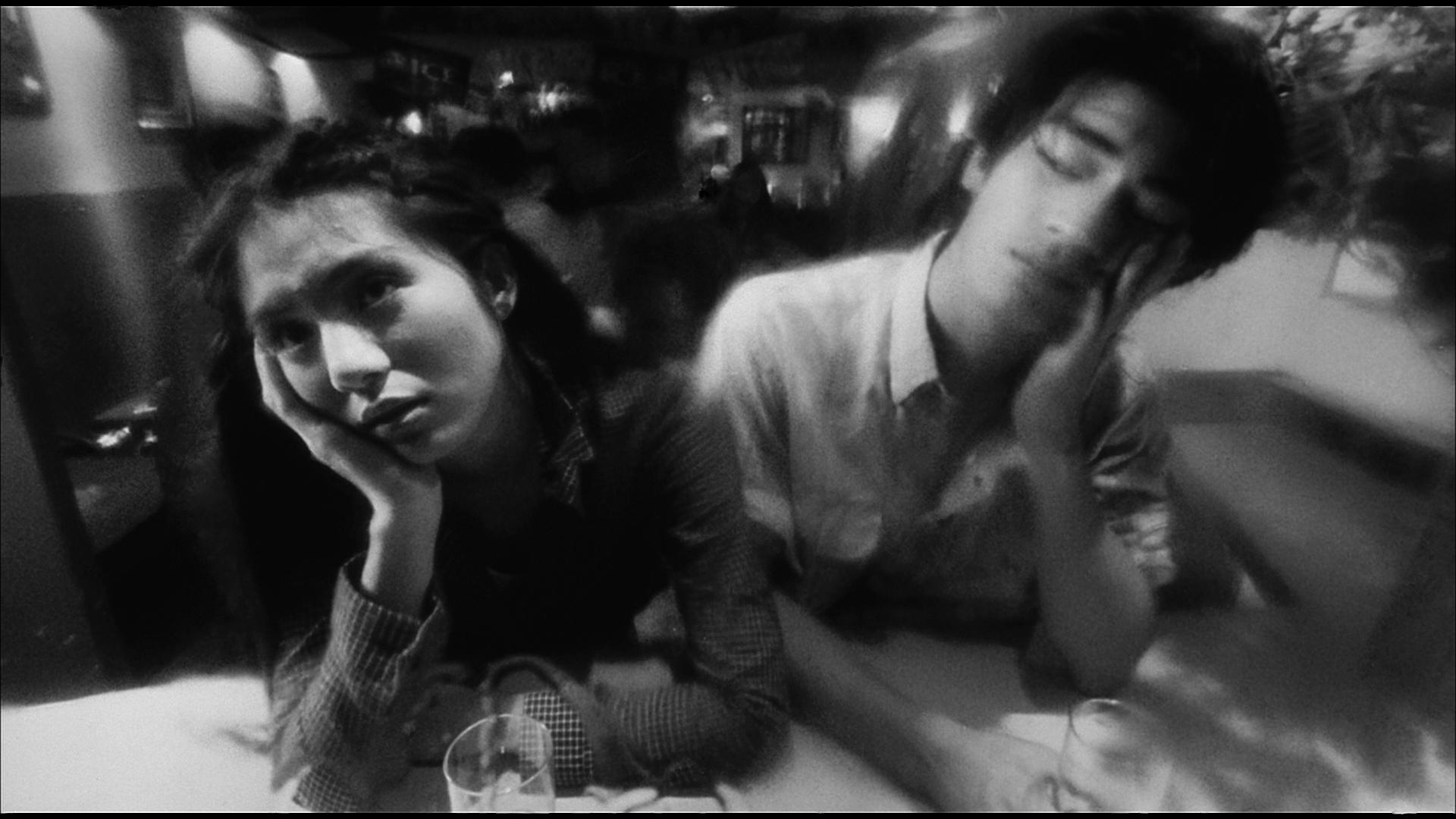 金城武和楊采妮。(《墮落天使》劇照)