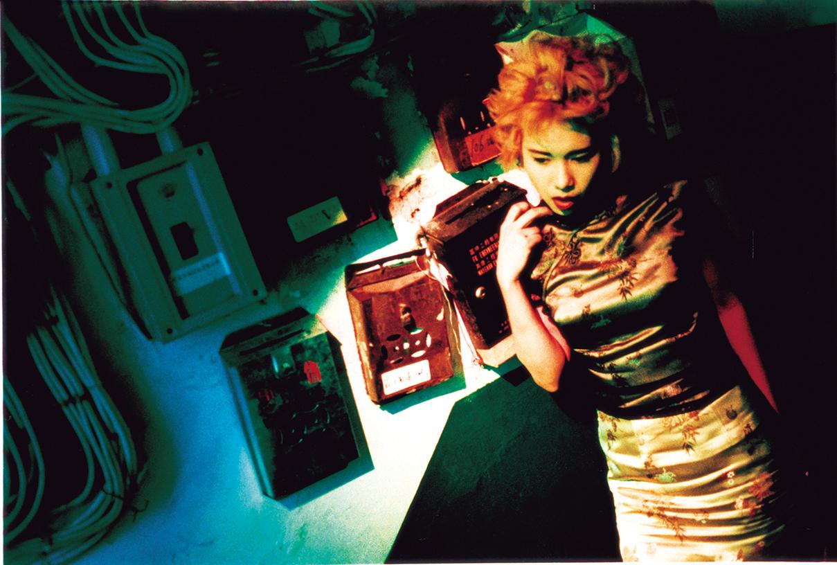 莫文蔚憑此片奪得最佳女配角。(《墮落天使》劇照)