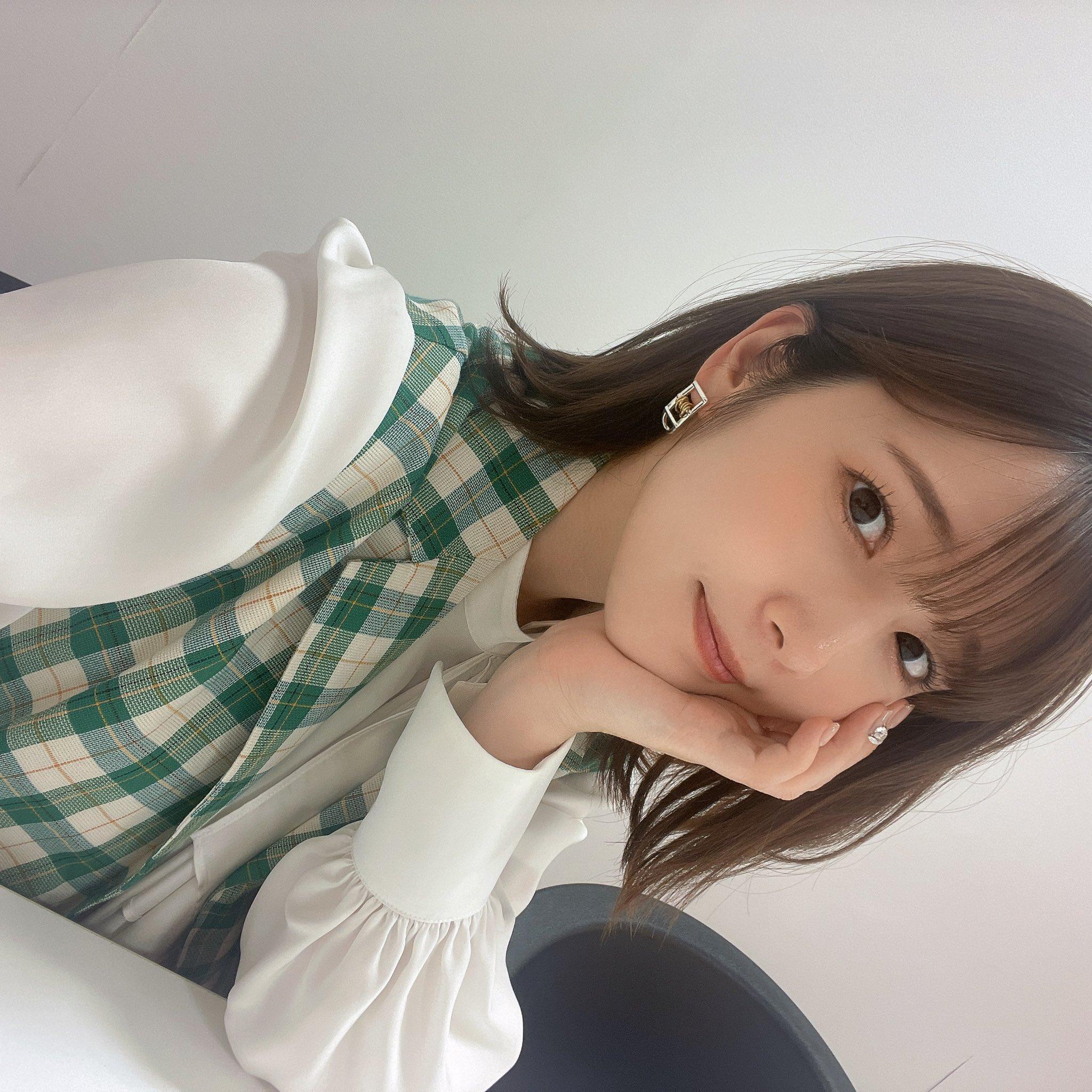 內田真禮(取自X@内田真礼@maaya_taso)