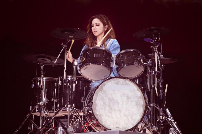 G.E.M.在每個地方獻唱,都會調整歌單,務求給觀眾新鮮感。