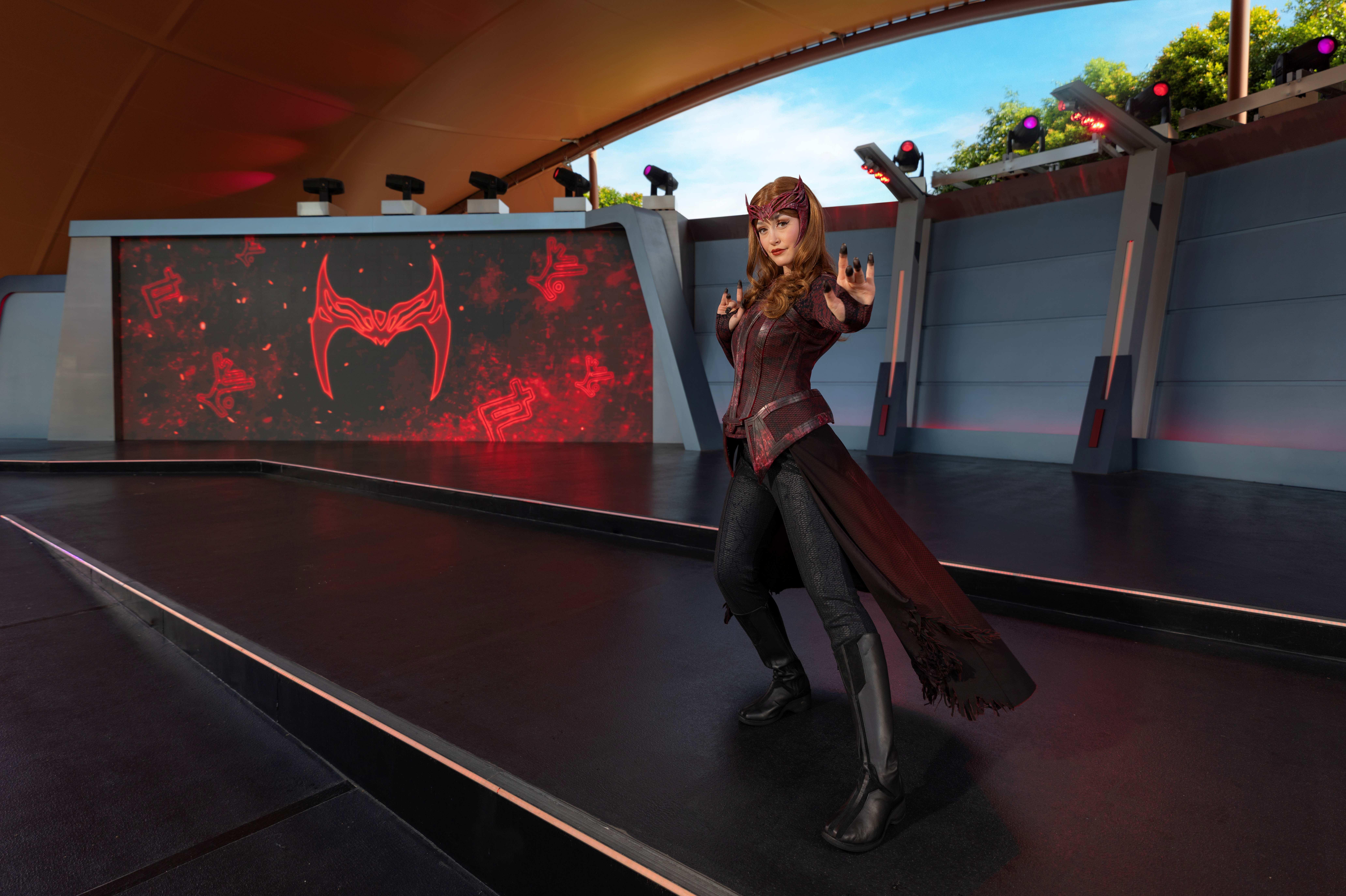 紅女巫加盟派對,在明日世界等候粉絲。