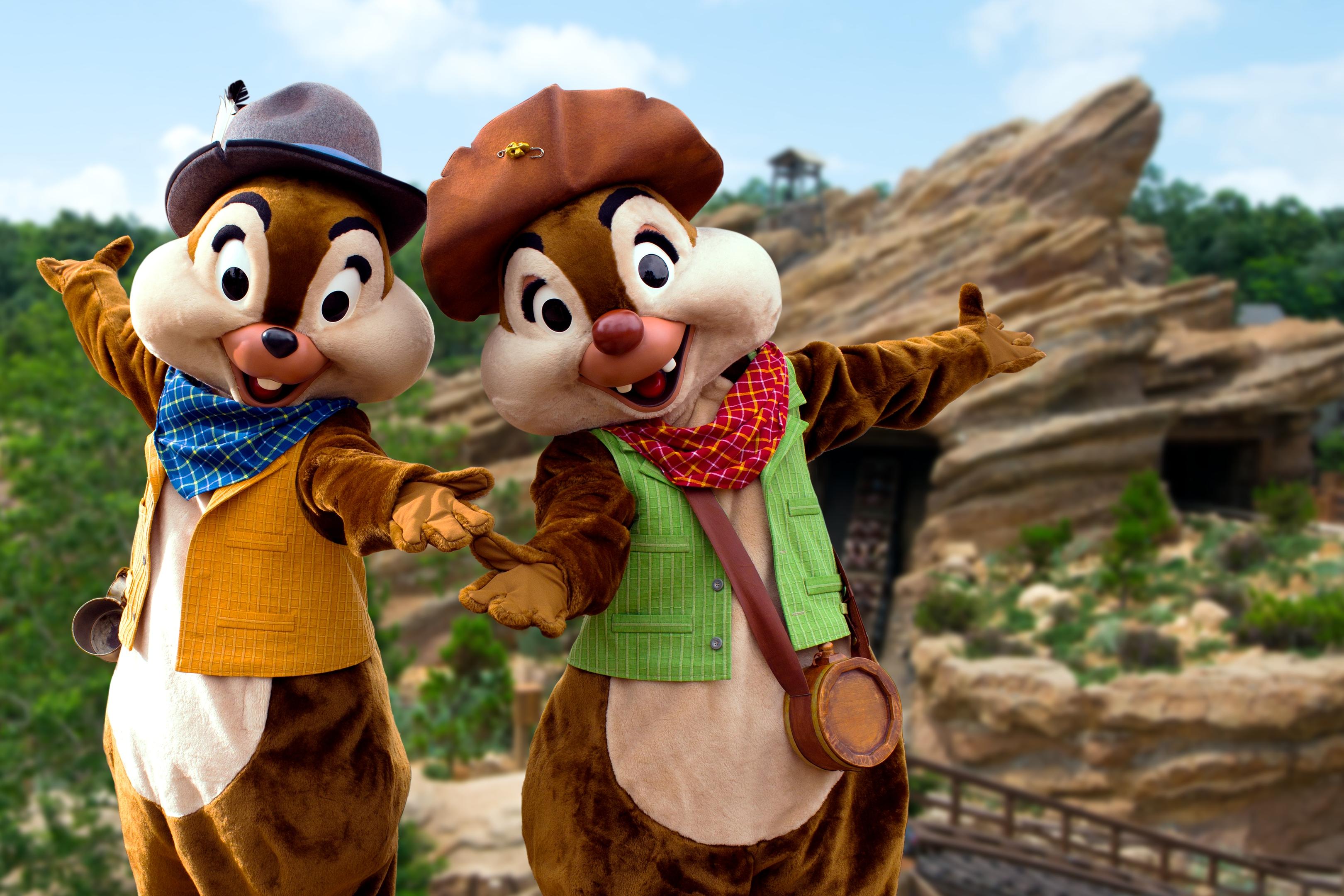 鋼牙奇奇、大鼻帝帝與克莉絲的掏金派對