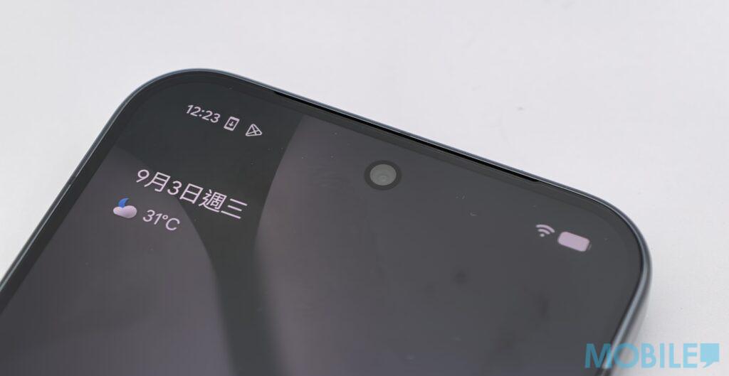 Pixel 10 Pro XL的相機配置可說是歷代最強,搭載5000萬像主鏡頭+4800萬像超廣角及4800萬像素長焦鏡頭,更支援驚人的100倍數碼變焦。