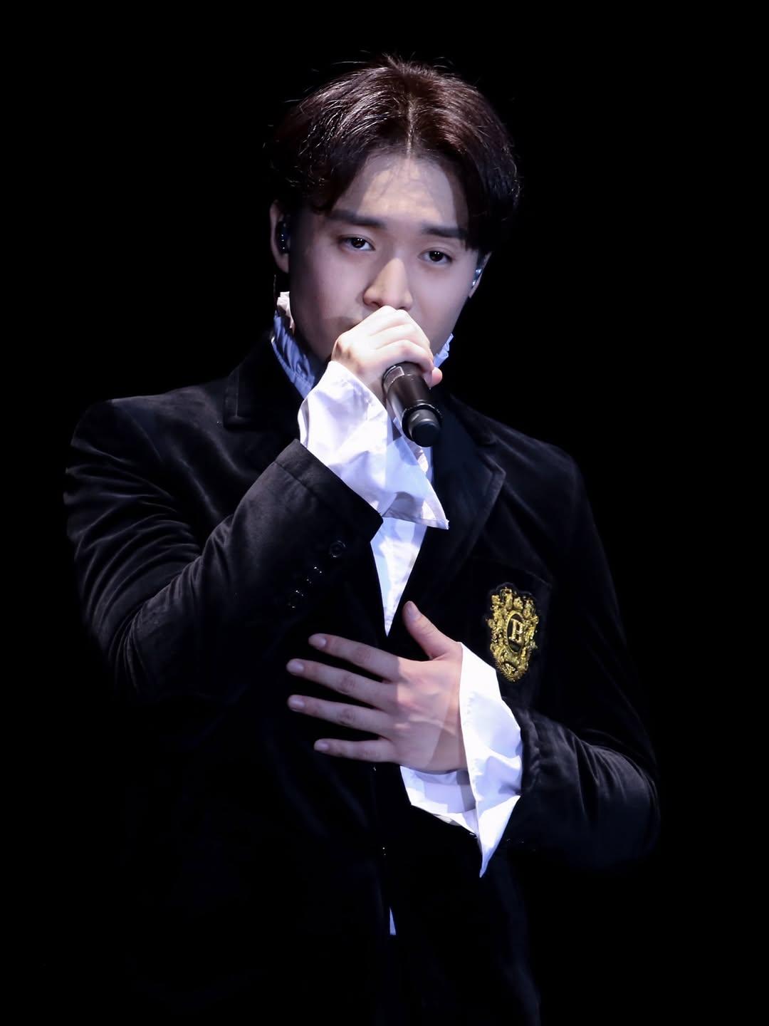 柳應廷Jer在IG分享初出道的照片,細訴出道7年籌備第二次個唱的感受。