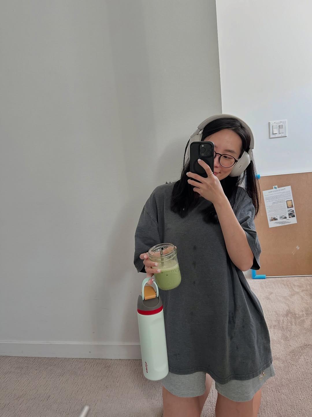 零負評女神Kelly Yang上載日常生活照。