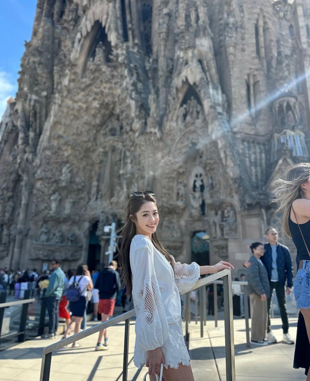 台灣32歲女星林千又最近和美籍丈夫Jeon剛辦婚禮,卻因李行失竊而既生氣又難過。