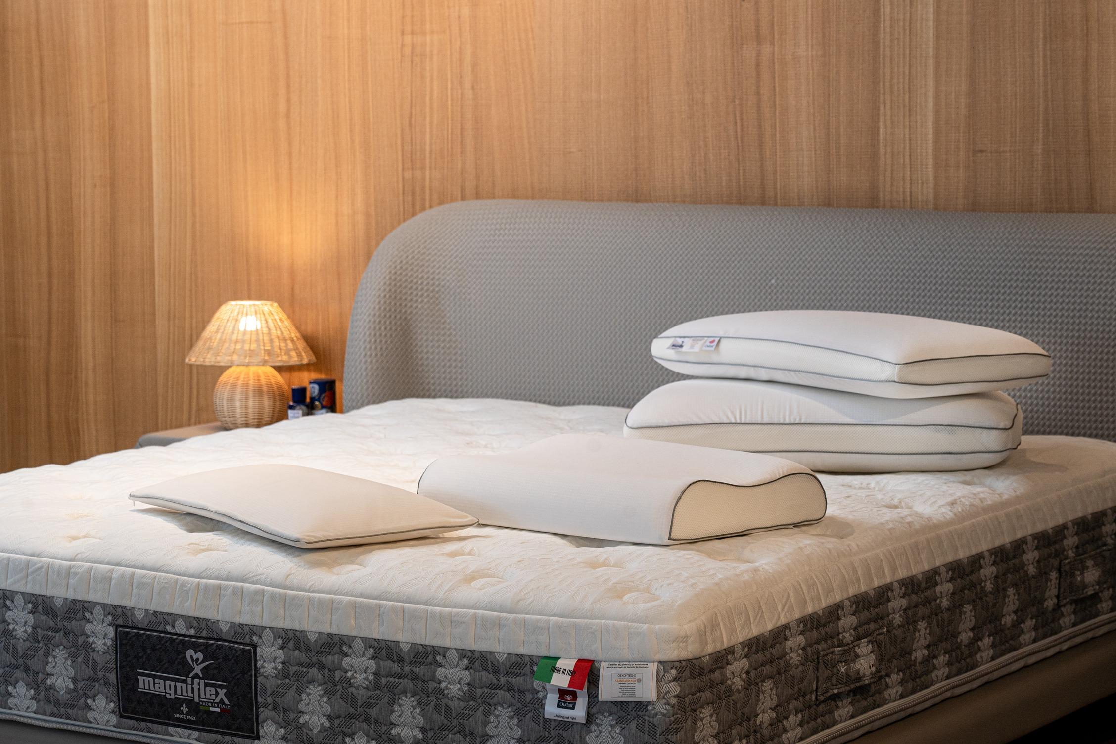 Magniflex NASA太空系列Outlast恆溫枕頭能主動調節熱量,提升散熱透氣功能,帶來清爽睡感。$1,399