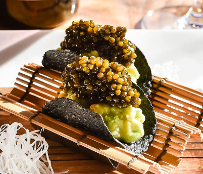 魚子醬牛油果紫菜脆片