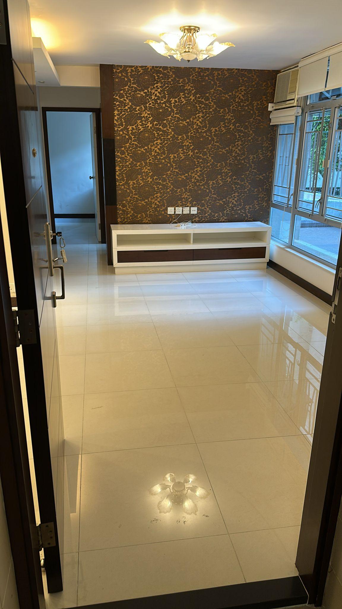 太古城兩房企裝蝕讓盤,全屋裝修雅緻新淨。(代理提供)