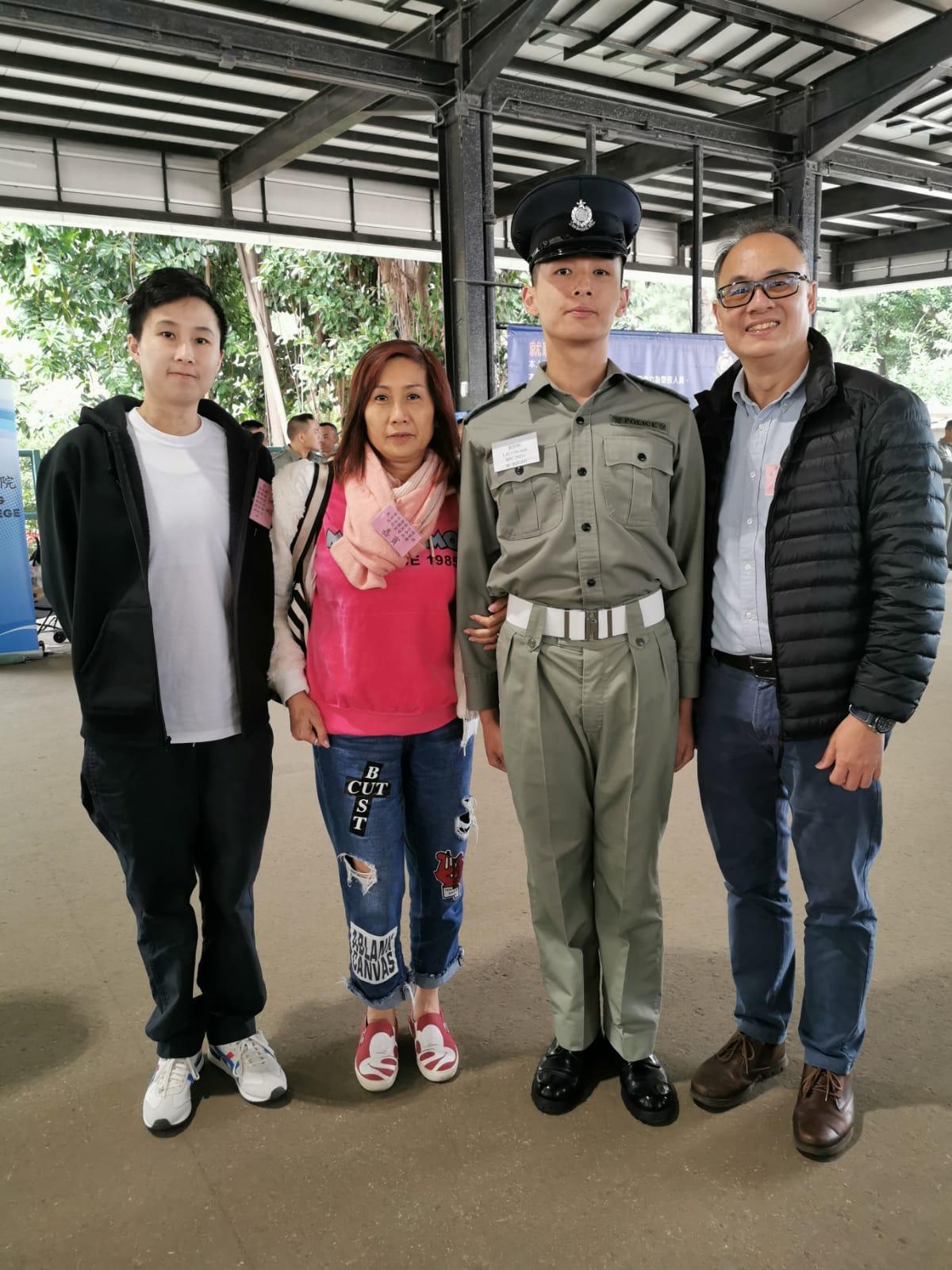 Jo來自警察世家。(受訪者提供)