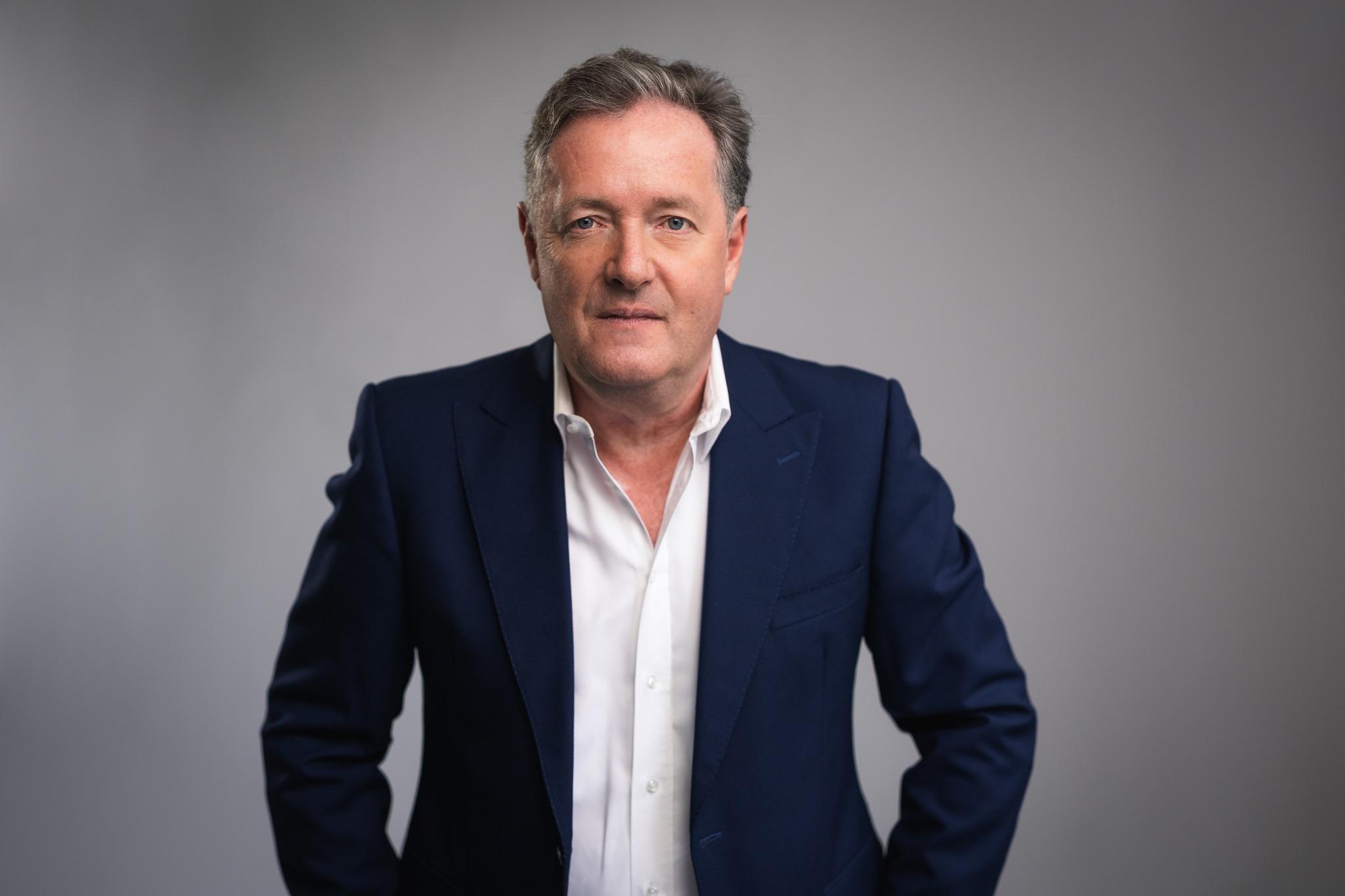 Piers Morgan亦有發文悼念柯克。
