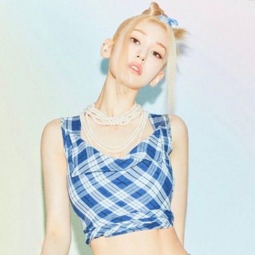 香港出世的Adeline Rudolph,曾演電影的《生化危機》及《真人快打》續集。